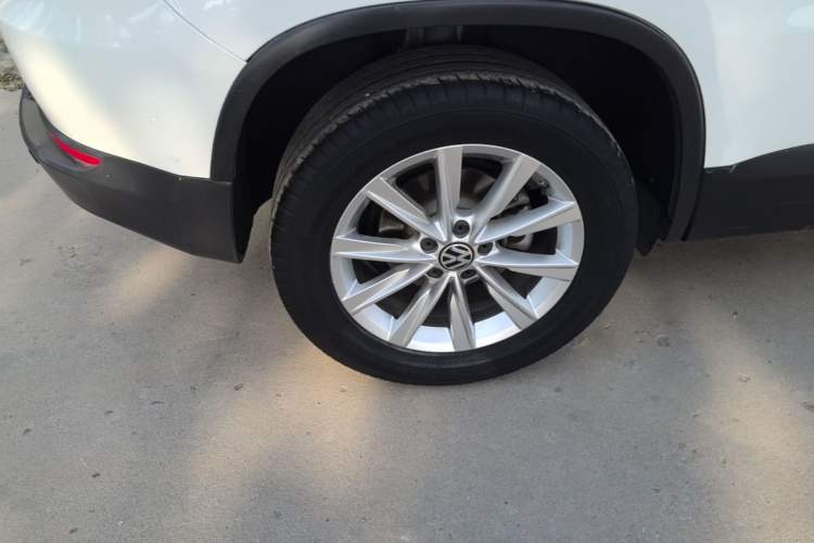 Used Volkswagen Tiguan 2016 300TSI Automatic Two-Wheel Drive Comfort Edition Right Rear Wheel Hub