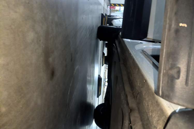 Used Volkswagen Tiguan 2016 300TSI Automatic Two-Wheel Drive Trend Edition Right Side Sill