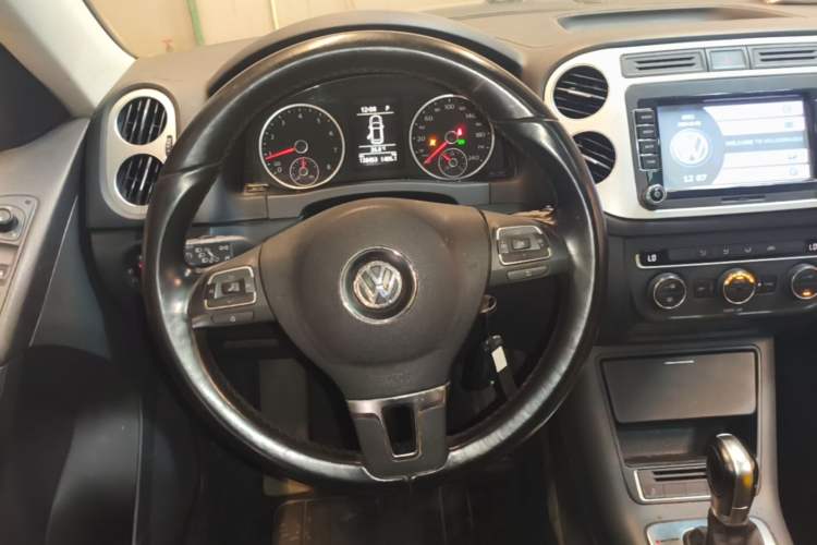 Used Volkswagen Tiguan 2016 300TSI Automatic All-Wheel Drive Fashion Vision Edition Steering Wheel