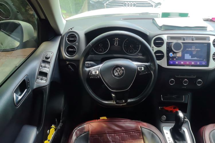 Used Volkswagen Tiguan 2016 280TSI Automatic Two-Wheel-Drive Silk Road Style Edition Steering Wheel