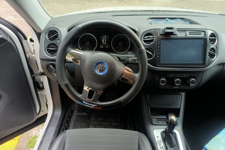 Used Volkswagen Tiguan 2016 280TSI Automatic Two-Wheel-Drive Silk Road Style Edition Steering Wheel