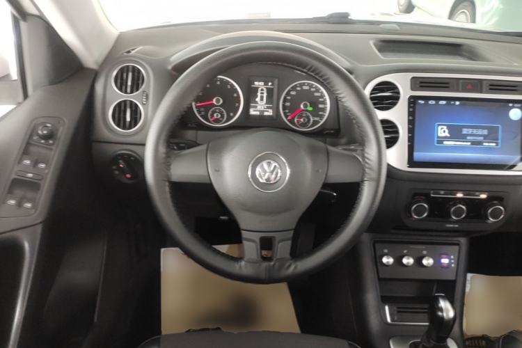 Used Volkswagen Tiguan 2016 300TSI Automatic Two-Wheel Drive Trend Edition Steering Wheel