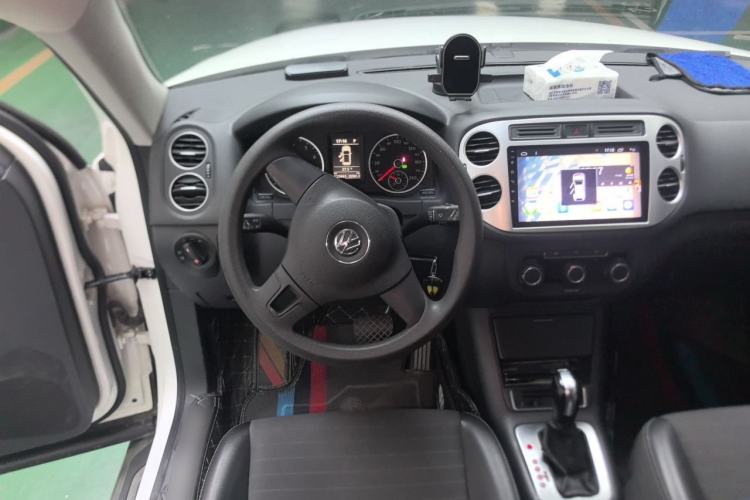 Used Volkswagen Tiguan 2016 280TSI Automatic Two-Wheel-Drive Silk Road Style Edition Steering Wheel