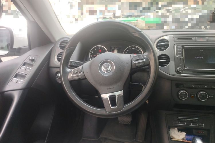 Used Volkswagen Tiguan 2016 2.0 TSI Four-Wheel Drive Standard Version Steering Wheel
