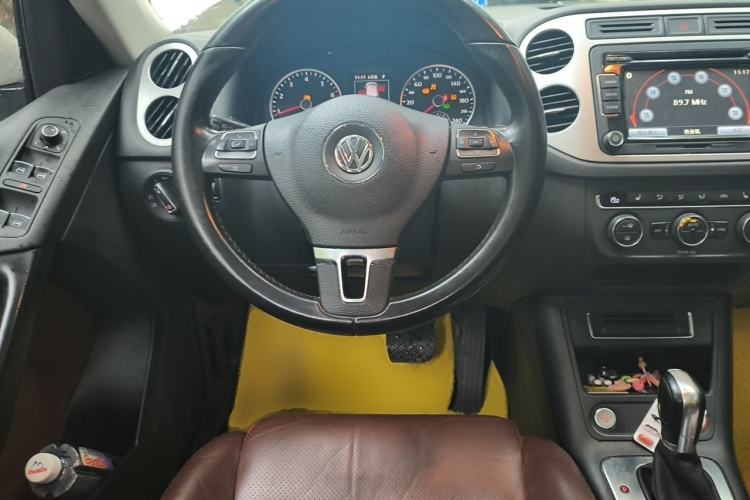 Used Volkswagen Tiguan 2016 300TSI Automatic Two-Wheel Drive Luxury Edition Steering Wheel