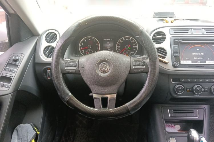 Used Volkswagen Tiguan 2016 300TSI Automatic Two-Wheel Drive Luxury Edition Steering Wheel