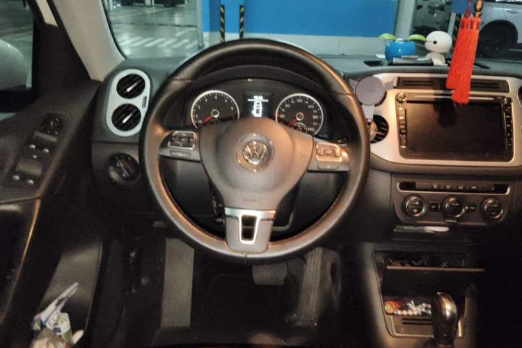 Used Volkswagen Tiguan 2016 300TSI Automatic All-Wheel Drive Fashion Vision Edition Steering Wheel