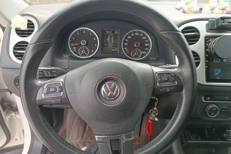 Used Volkswagen Tiguan 2016 280TSI Automatic Two-Wheel Drive Silk Road Comfort Edition Steering Wheel