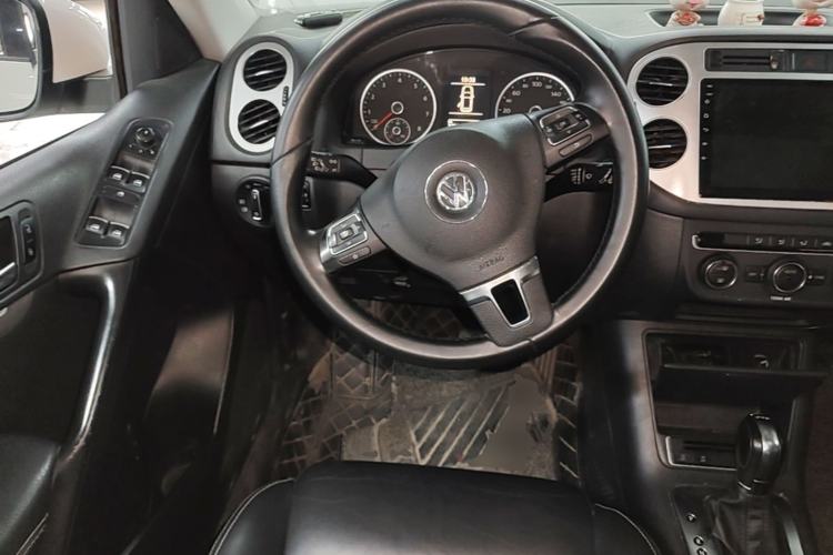 Used Volkswagen Tiguan 2016 280TSI Automatic Two-Wheel Drive Silk Road Comfort Edition Steering Wheel