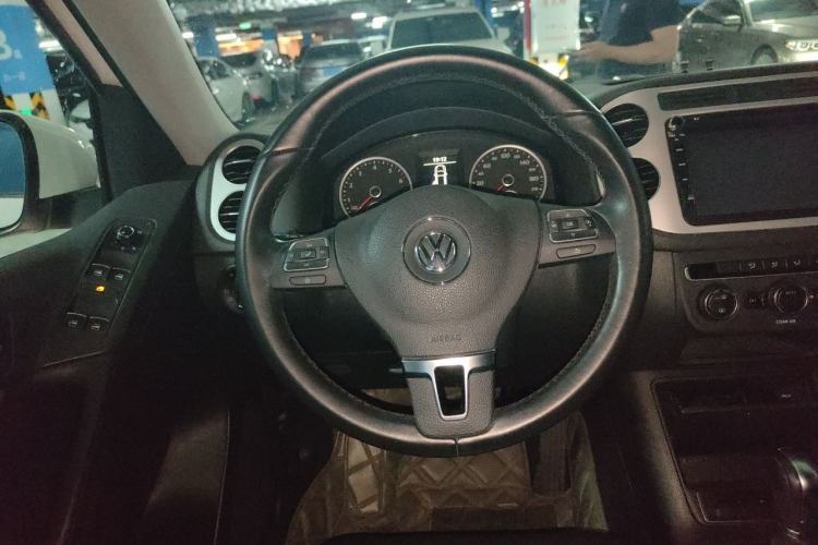 Used Volkswagen Tiguan 2016 300TSI Automatic Two-Wheel Drive Comfort Edition Steering Wheel