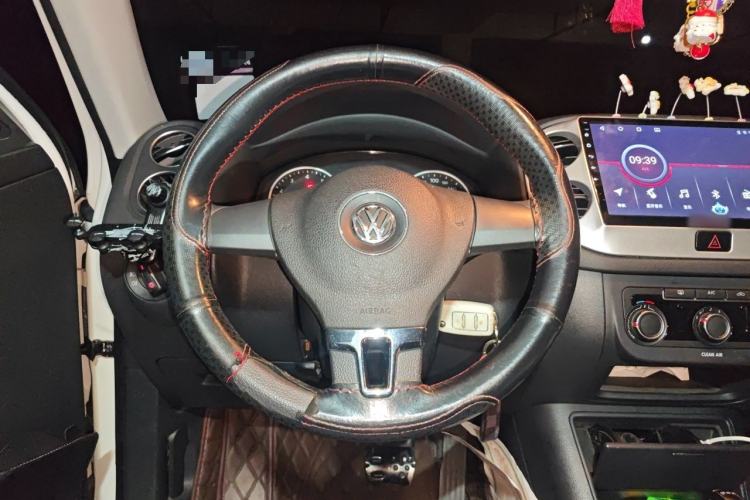 Used Volkswagen Tiguan 2016 280TSI Automatic Two-Wheel-Drive Silk Road Style Edition Steering Wheel