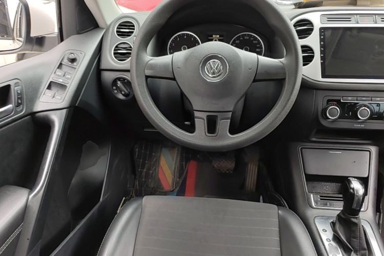Used Volkswagen Tiguan 2016 280TSI Automatic Two-Wheel-Drive Silk Road Style Edition Steering Wheel