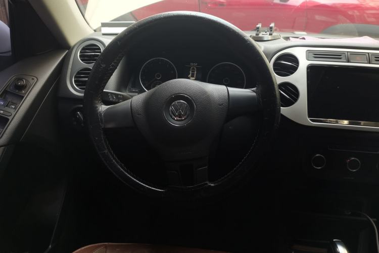Used Volkswagen Tiguan 2016 300TSI Automatic Two-Wheel Drive Trend Edition Steering Wheel