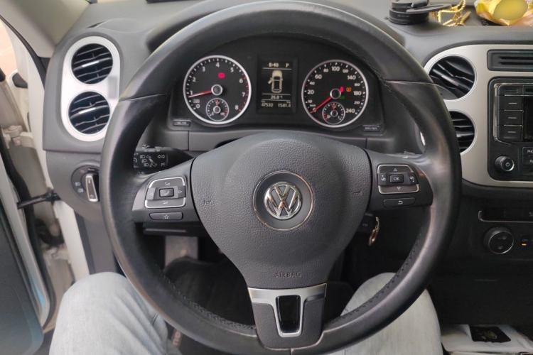 Used Volkswagen Tiguan 2016 280TSI Automatic Two-Wheel Drive Silk Road Comfort Edition Steering Wheel