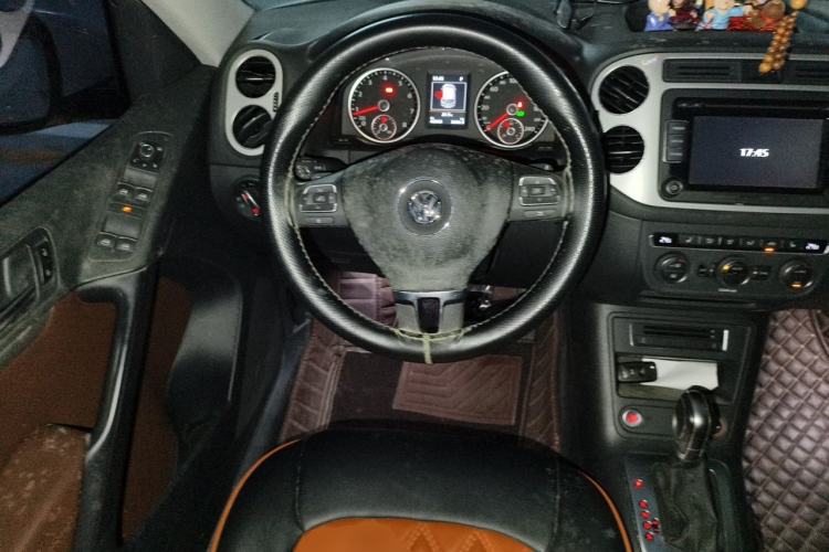Used Volkswagen Tiguan 2016 300TSI Automatic Two-Wheel Drive Luxury Edition Steering Wheel