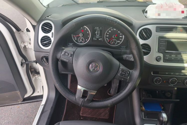 Used Volkswagen Tiguan 2016 300TSI Automatic All-Wheel Drive Fashion Vision Edition Steering Wheel