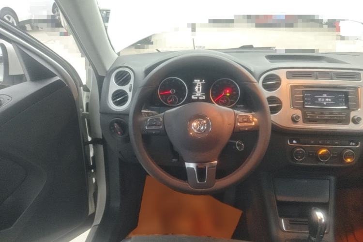 Used Volkswagen Tiguan 2016 300TSI Automatic All-Wheel Drive Fashion Vision Edition Steering Wheel