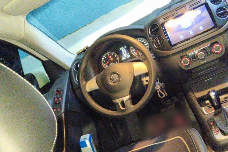 Used Volkswagen Tiguan 2016 280TSI Automatic Two-Wheel-Drive Silk Road Style Edition Steering Wheel