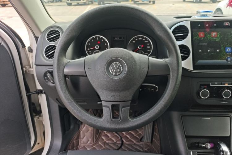 Used Volkswagen Tiguan 2016 300TSI Automatic Two-Wheel Drive Trend Edition Steering Wheel