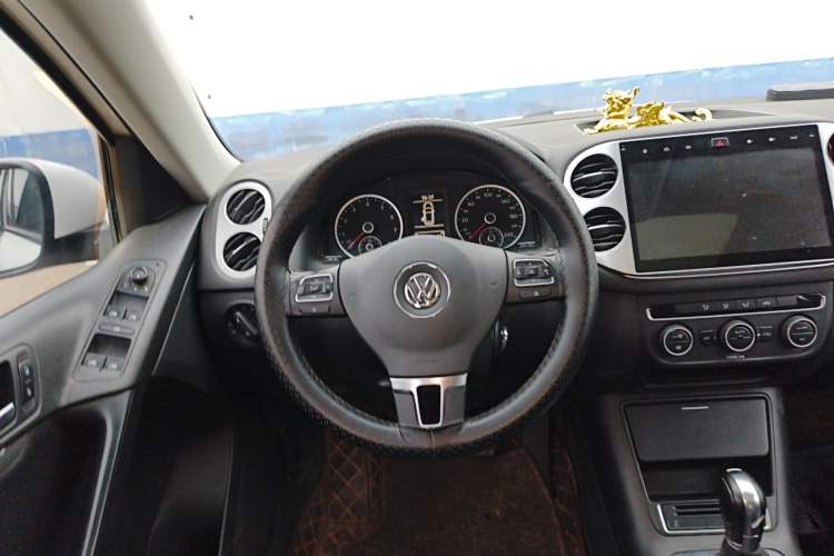 Used Volkswagen Tiguan 2016 300TSI Automatic All-Wheel Drive Fashion Vision Edition Steering Wheel