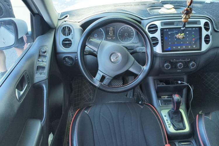 Used Volkswagen Tiguan 2016 280TSI Automatic Two-Wheel-Drive Silk Road Style Edition Steering Wheel