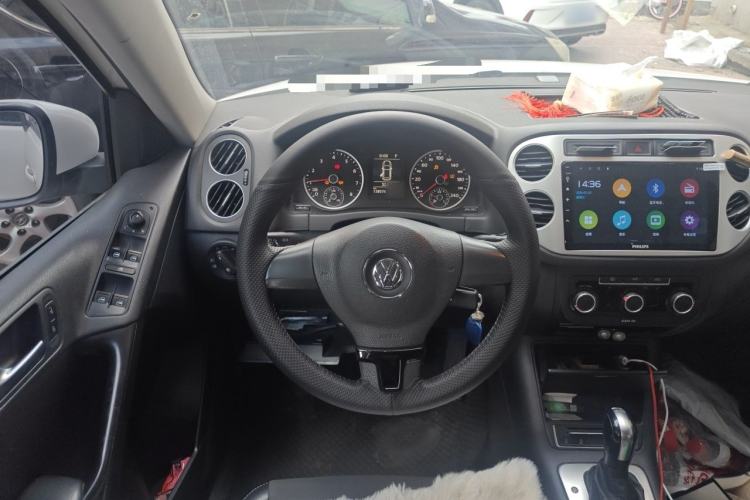 Used Volkswagen Tiguan 2016 280TSI Automatic Two-Wheel-Drive Silk Road Style Edition Steering Wheel