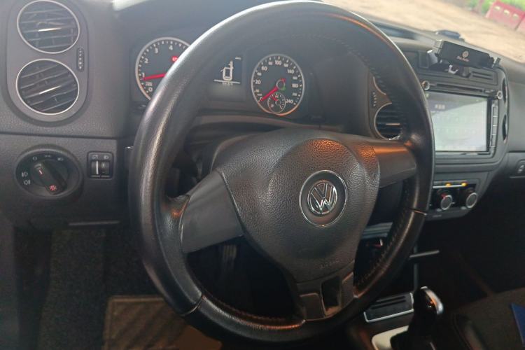Used Volkswagen Tiguan 2016 300TSI Automatic Two-Wheel Drive Trend Edition Steering Wheel