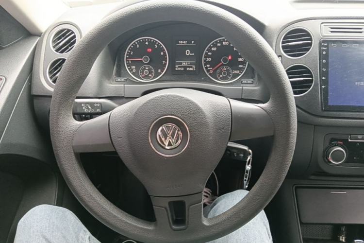Used Volkswagen Tiguan 2016 280TSI Automatic Two-Wheel-Drive Silk Road Style Edition Steering Wheel