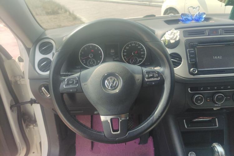 Used Volkswagen Tiguan 2016 300TSI Automatic All-Wheel Drive Fashion Vision Edition Steering Wheel