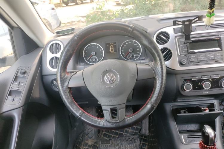 Used Volkswagen Tiguan 2016 280TSI Automatic Two-Wheel-Drive Silk Road Style Edition Steering Wheel