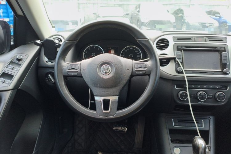 Used Volkswagen Tiguan 2016 300TSI Automatic Two-Wheel Drive Luxury Edition Steering Wheel