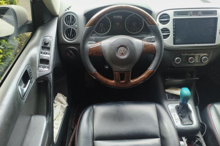 Used Volkswagen Tiguan 2016 280TSI Automatic Two-Wheel-Drive Silk Road Style Edition Steering Wheel