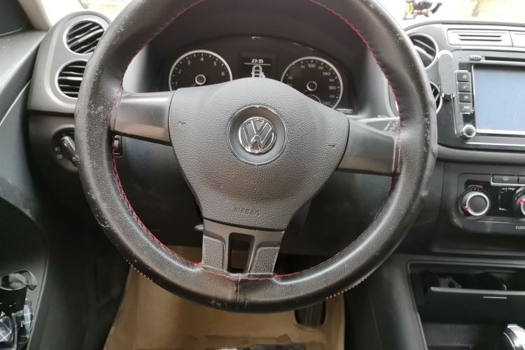 Used Volkswagen Tiguan 2016 300TSI Automatic Two-Wheel Drive Trend Edition Steering Wheel