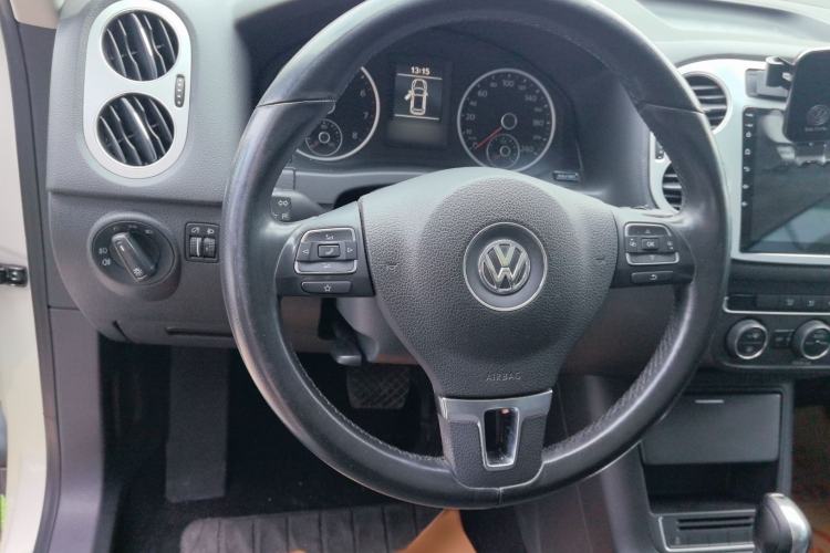 Used Volkswagen Tiguan 2016 300TSI Automatic All-Wheel Drive Fashion Vision Edition Steering Wheel