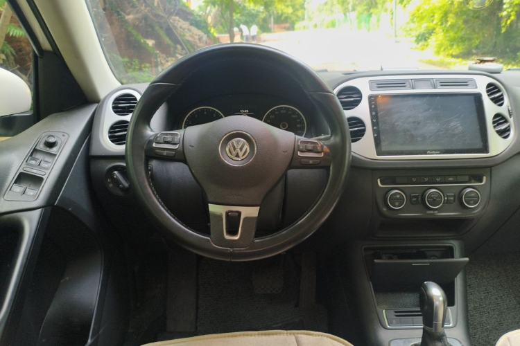 Used Volkswagen Tiguan 2016 300TSI Automatic All-Wheel Drive Fashion Vision Edition Steering Wheel