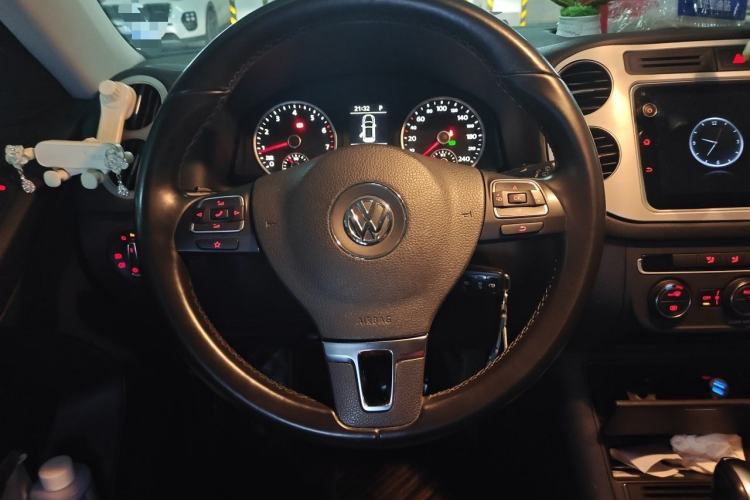 Used Volkswagen Tiguan 2016 300TSI Automatic Two-Wheel Drive Comfort Edition Steering Wheel