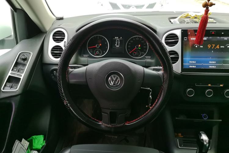 Used Volkswagen Tiguan 2016 300TSI Automatic Two-Wheel Drive Trend Edition Steering Wheel