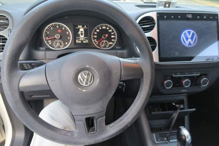 Used Volkswagen Tiguan 2016 280TSI Automatic Two-Wheel-Drive Silk Road Style Edition Steering Wheel
