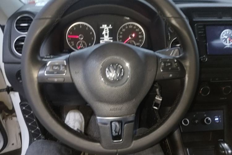 Used Volkswagen Tiguan 2016 300TSI Automatic Two-Wheel Drive Trend Edition Steering Wheel