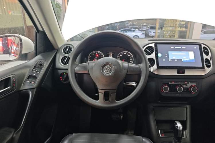 Used Volkswagen Tiguan 2016 300TSI Automatic Two-Wheel Drive Trend Edition Steering Wheel