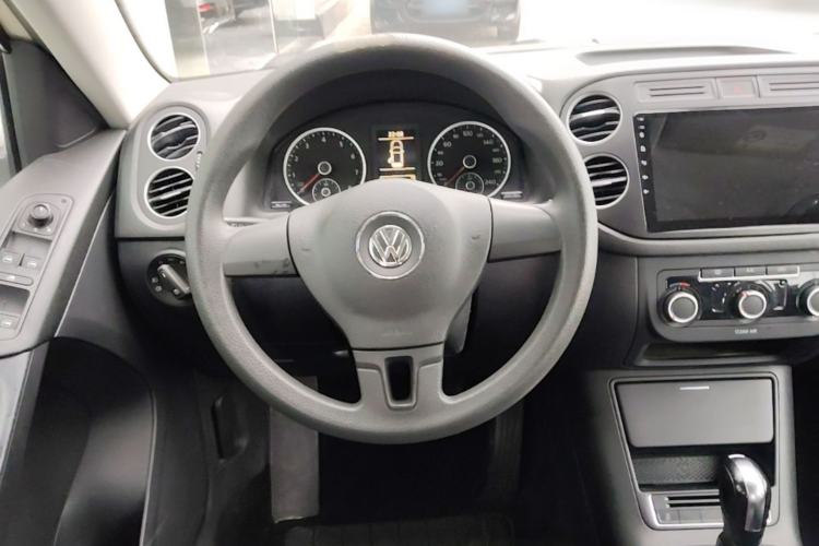 Used Volkswagen Tiguan 2016 300TSI Automatic Two-Wheel Drive Trend Edition Steering Wheel
