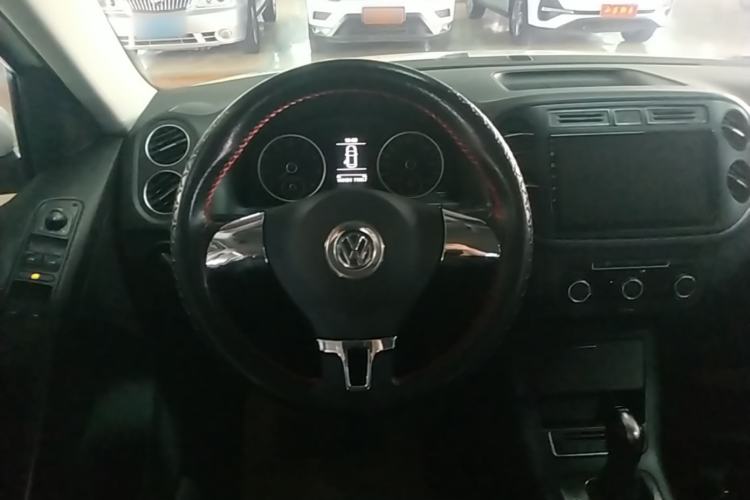 Used Volkswagen Tiguan 2016 280TSI Automatic Two-Wheel-Drive Silk Road Style Edition Steering Wheel