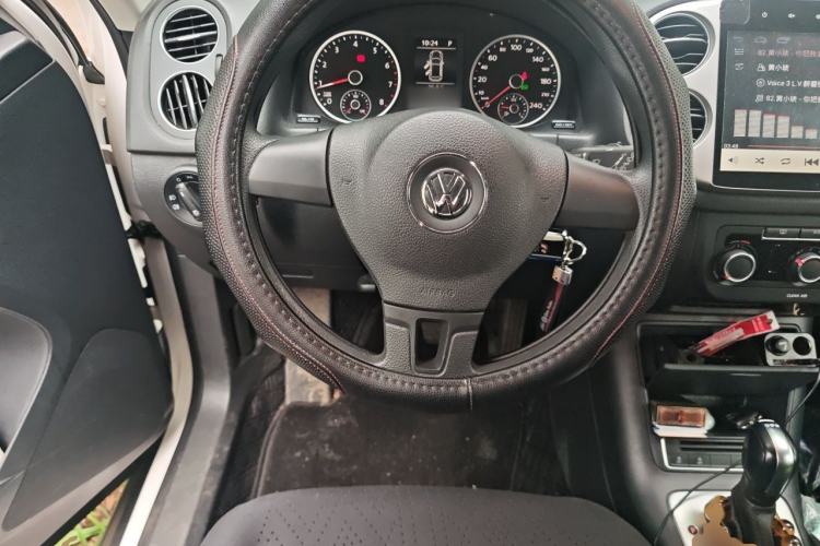 Used Volkswagen Tiguan 2016 280TSI Automatic Two-Wheel-Drive Silk Road Style Edition Steering Wheel