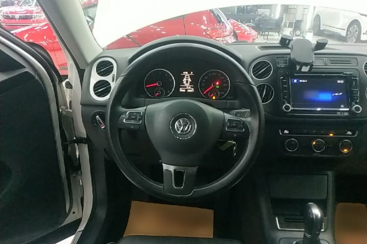 Used Volkswagen Tiguan 2016 300TSI Automatic Two-Wheel Drive Comfort Edition Steering Wheel