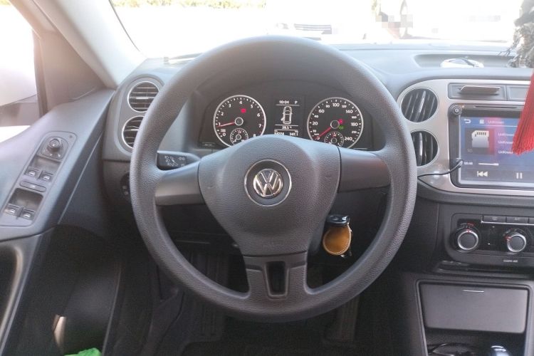 Used Volkswagen Tiguan 2016 280TSI Automatic Two-Wheel-Drive Silk Road Style Edition Steering Wheel