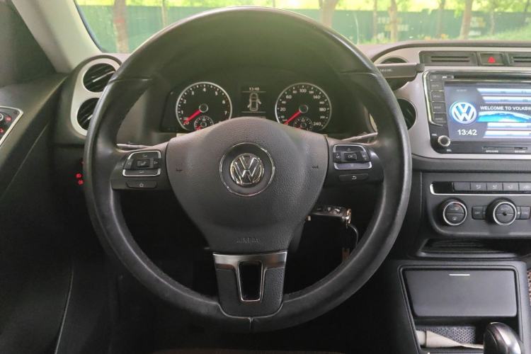Used Volkswagen Tiguan 2016 300TSI Automatic Two-Wheel Drive Comfort Edition Steering Wheel