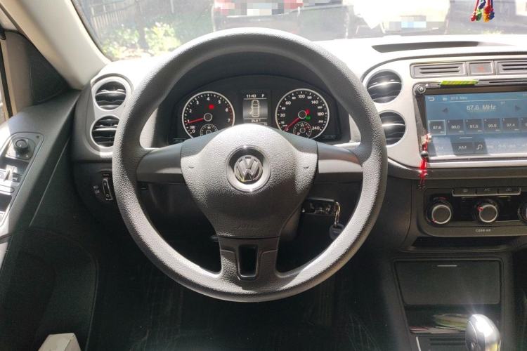 Used Volkswagen Tiguan 2016 300TSI Automatic Two-Wheel Drive Trend Edition Steering Wheel