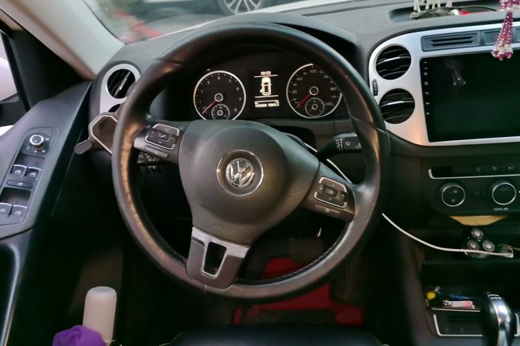 Used Volkswagen Tiguan 2016 280TSI Automatic Two-Wheel Drive Silk Road Comfort Edition Steering Wheel
