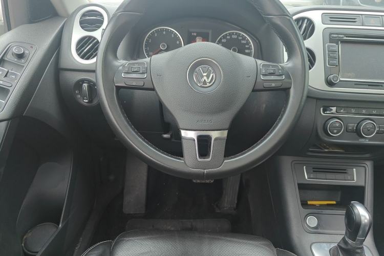 Used Volkswagen Tiguan 2016 300TSI Automatic Two-Wheel Drive Luxury Edition Steering Wheel