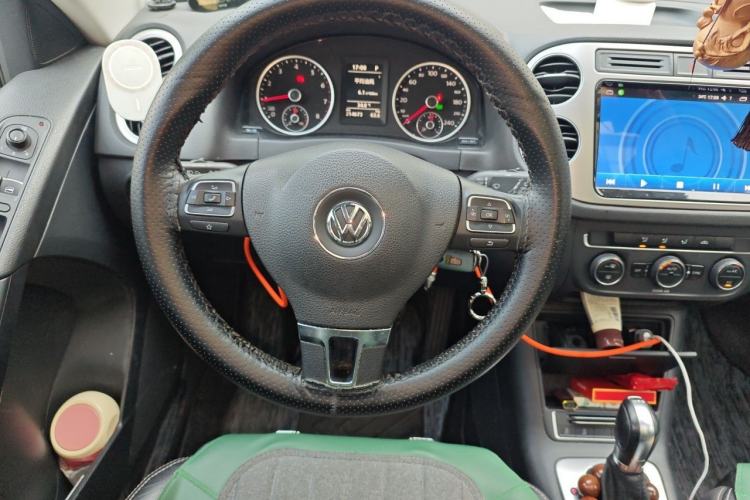 Used Volkswagen Tiguan 2016 280TSI Automatic Two-Wheel Drive Silk Road Comfort Edition Steering Wheel